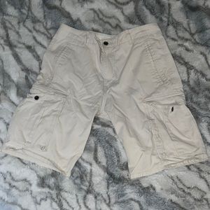 Levi’s Mens cargo shorts W31
